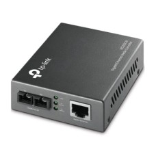   	  	  	  	Gigabit Multi-Mode Media Converter    	     	  		1 10/100/1000Mbps Auto-Negotiation RJ45 port supporting Auto-MDI/MDIX  	  		Auto-negotiation of Half-Duplex / Full-Duplex transfer mode  	  		Complies with IEEE 802.3ab and IEEE 802.3z  	  